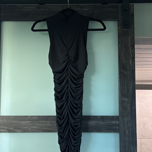 Chic Black Ruched Maxi Dress - Picture 1 of 2
